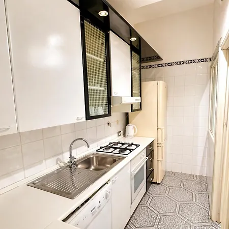 Parlamento Room Historic Center Bathroom En-Suite